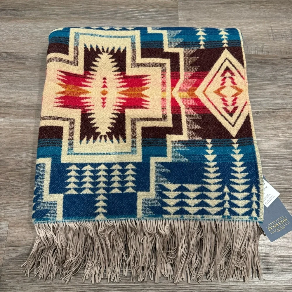Pendleton Harding Star Fringed Royal Jacquard Throw Blanket